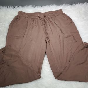 Haute Fox women's pants size 2X brown